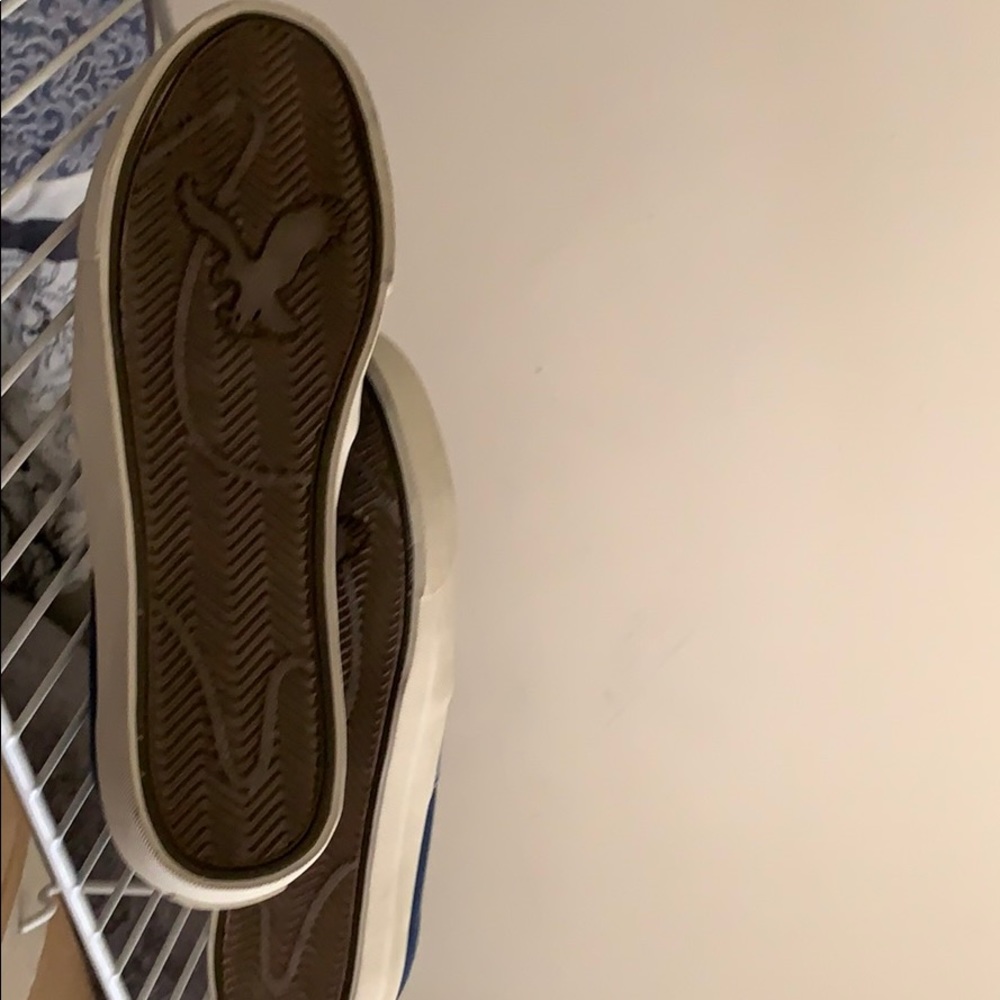Shoes - Picture 3 of 4